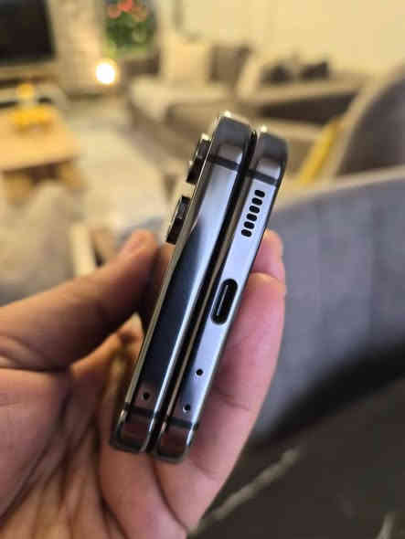 وصل شراء ويا جديد استخدام كم يوم اصلي ضمان جبال ويا كفر وشاحن 25 واط اصلي سامسونج جهاز بدون شخط 
واحد للبيع بسعر 500 الف
***********
البصرة
