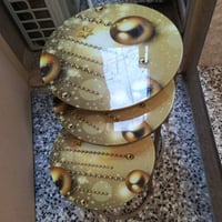 طبلات ٣ • ميز تلفزيون • نضيف