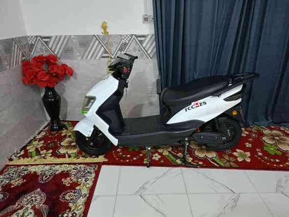 السلام عليكم دراجة شحن نوع سكنس بطة دراجة نضيفة عدد الباتريات 5 + اربع نمر السرعة 86 تدعم نضام بگ R دسكات امامي + خلفي العنوان كوفة قرب جسر لامام علي  ـ. السعر    500 وبيها مجال الطيبين الرقم ‏‪***********‬‏
