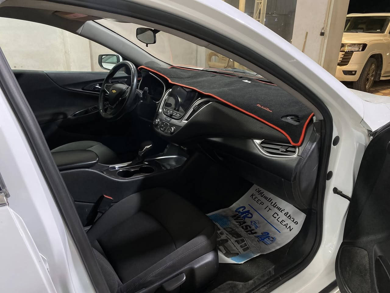 سلام عليكم للبيع شوفرليت ماليبو موديل 2023 فئه LT رقم معوقين بغداد السياره بيها حرك بل مكينه ومبدليها هيه وتفرعاتها وجاهزه للاخير كلشي مناقصها مع صبغ جاملغين امامي وبنيد السعر 120 مع المجال البسيط جداً مكانها النجف الاشرف غير متواجد ع الخاص للاستفسار ***********
مع وجود فحص السونر
