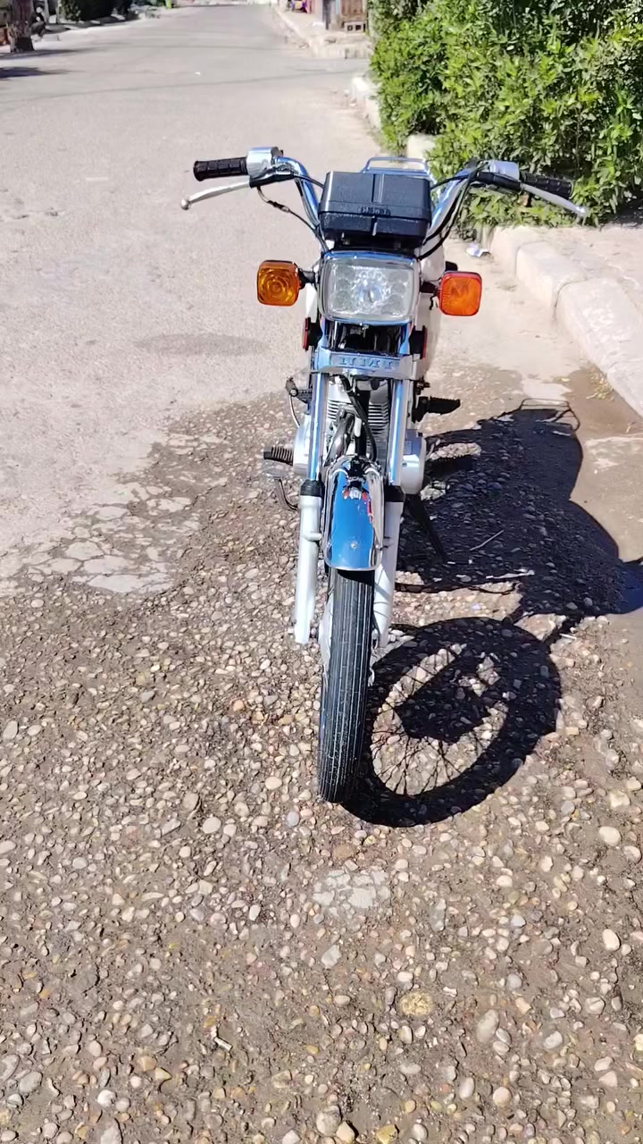 دراجه ايراني نامي سبع اوراق موديل 23 للبيع السعر خاص ***********
