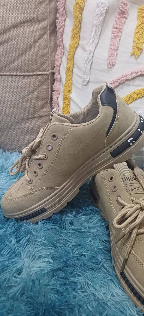 كاجوال رياضي قياس ٤١ انطيني سعر ولبست العافيه 🌺🌺


**إذا كنت صاحب هذا الإعلان وتريد حذفه لأي سبب، رجاءا أرسل رسالة إلى الدعم الفني**