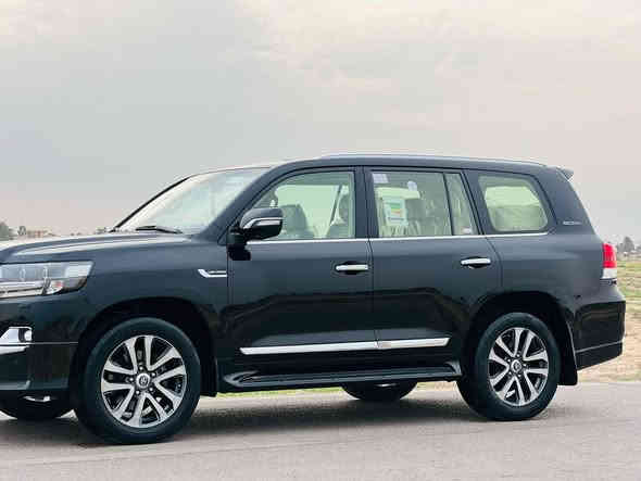 ياالله
سلام عليكم لاندكروز 2019 ساز اصلي باب اول فول 1/1 محرك V8 4600 رقم بغداد الجديد كله جديد رقم وهزه وسنويه ماشيه 98 الف مكفوله كفاله عامه عدا بارد شبر بالجاملق الخلفي والباقي كفاله كير ومكينه وحداديه كله مكفول تخم تاير اصلي بالكارتون السياره كلش حلوا المواصفات
1-بصمه + بصمه ابواب (4)
2- سلايت 
3- كشنات جلد + كشنين كهرباء + كشن السائق 3 حركات
4- صندوك كهرباء + شفط 
5- شاحن لاسلكي 
6 - 3 شاشات 
7- طفايه
8- تشغيل عن بعد 
9- كامره
10- حساسات امامي خلفي
11-زراك لايت
12-ارباك 8 
13- مري شفط + قلاب عن الرجوع + اشاير بالمري 
14- دبل ماوس 
معروفه مواصفات الساز اصلي فول 1/1 مكان بغداد السعر (538) وبيه مجال الاستفسار (***********)
