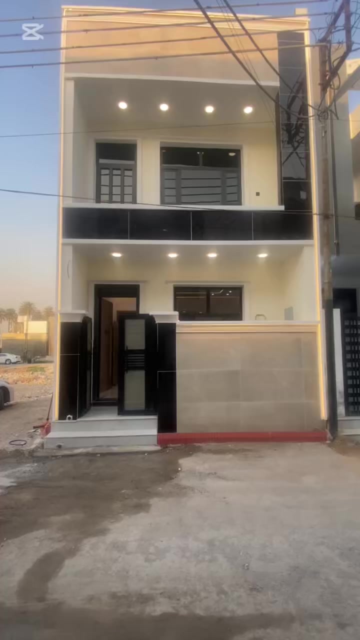 #لدينا_دار_للبيع مساحه 80متر واجهه 5  ونزال 16 طابو زراعي سند 25 قرار محكمه البيت يحتوي على 2 غرف نوم وصاله وستقبال ومطبخ  العنوان بغداد الدورة مدخل البوعيثه مجمع الحليم 
هاتف ***********
