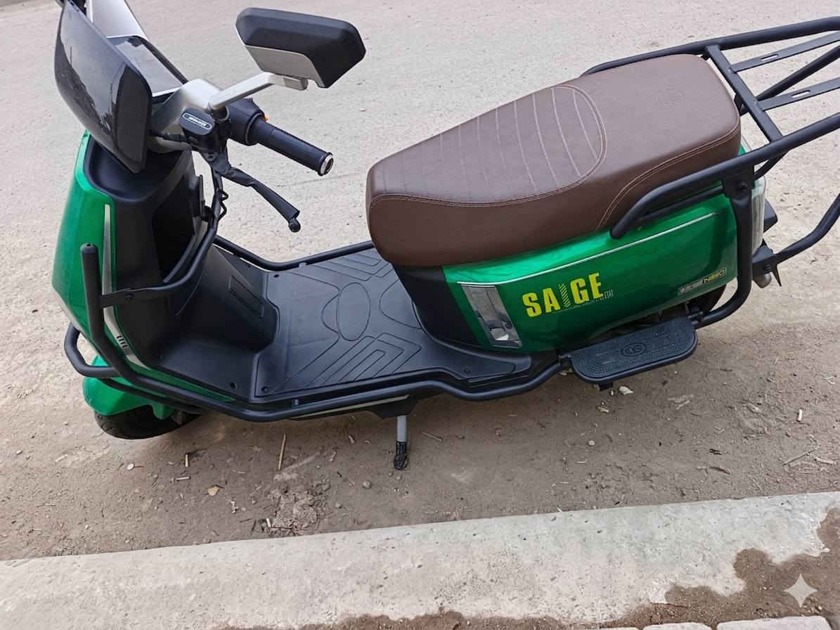 🟢 SAIGE N80
🟢استخدامها قليل نظيفه جدا مابيهه شخط
  🟢موديل 2025
🟢 ملف 2000W
🟢 3 سرع
🟢بطاريات 6 دبل 
🟢سويج وبصمة عدد (2) نسخ اي نقص مابيها 
🟢تشغيل عن بعد 
🟢جهاز إنذار السرقه 
🟢دبل إشاره   
🟢لونها مميز كلش 
🟢شاشه تاب تعرض إلك العطل 
🟢صندوق خلفي كبير 
🟢بريكات دسكات 
🟢 شاحنه سريعه
ً🟢 السرعه  حقيقي 80
  💰: 900 وبيها مجال 

اذا شراي تعال خاص او اتصل على الرقم ***********

🟢 مكاني بغداد
