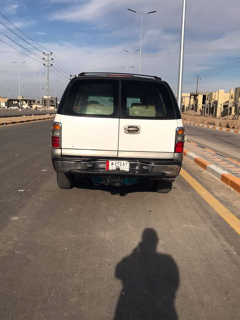 السلام عليكم جمسي  فحل 2003 سيارة جديدة وجاهزة محرك 8100 كير 1000 تخم تاير تلوب ياباني تبريد ثلج حدادية حلوة غرفة حلوة رقم بغداد سنوية منتهية 2022 أجرة
السيارة بيع او مراوس حسب القناعه متواجد على الخاص   رقم الهاتف ***********       ***********
