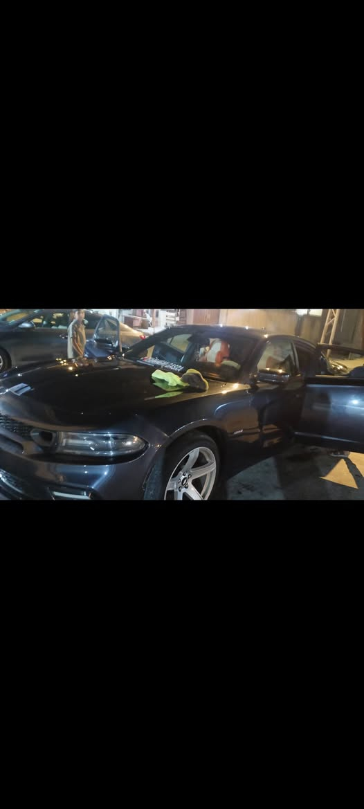 سلام عليكم جارجر كلين تايتل كفاله عامه مديل 2016سعر 185 وبيه مجال ***********
