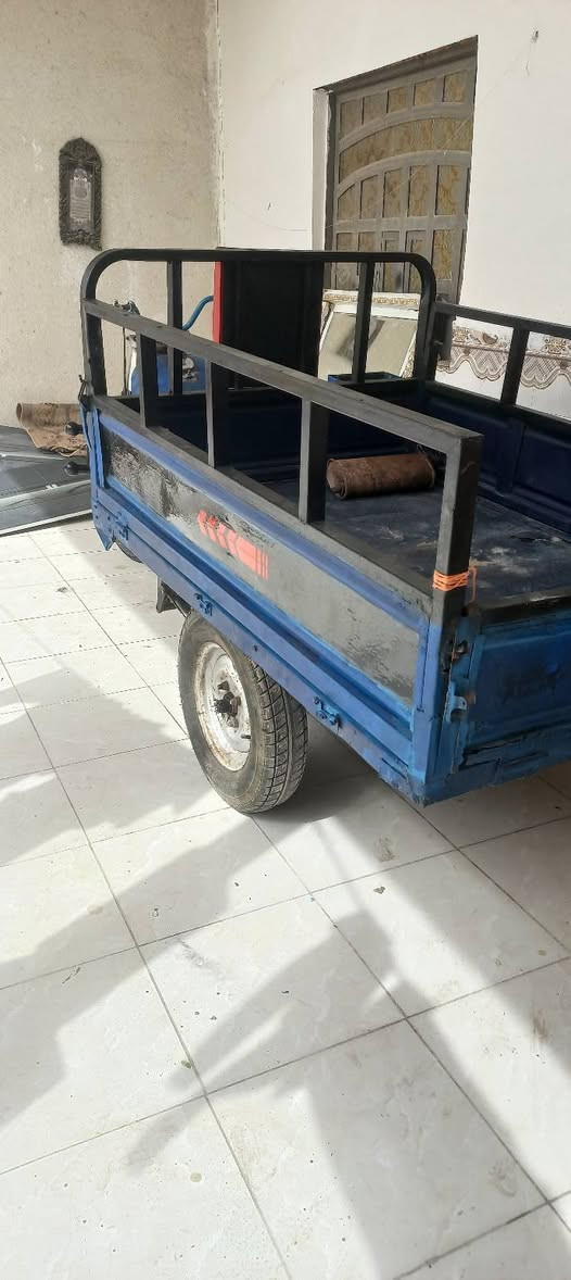ستوته ادوات مكفوله بس ٣ فلت تعمير ستوته كلش حلوا محرك ٢٠٠  بسعر٦٠٠وبيه مجال بصره اب الخصيب ***********
