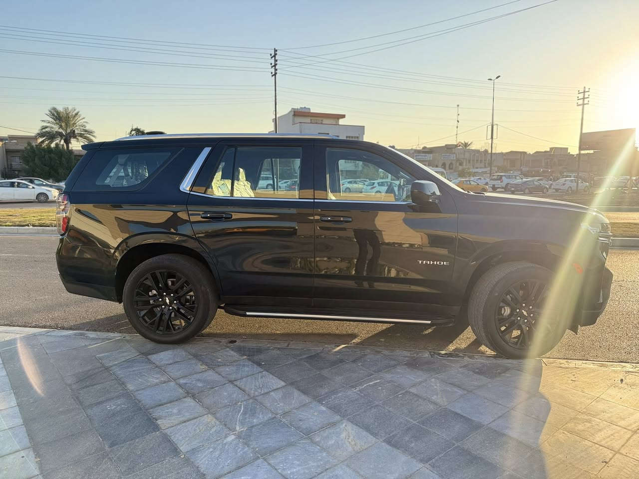 تاهو خليجي.موديل ٢٠٢٤
فئهLT 
رقم بغداد انكليزي 
ويل كروم اسود حجم ٢٢
كشنات  جلد 
علامه. شوفرليت السوده 
جنطه كهربائيه
شاشه حجم كبير كاربلاي 
حساسات امامي خلفي 
ماشيه ٢٨الف حقيقي 
بجم البريمر 
السعر ٤٩
اربع شدات و٩٠ورقه
***********
