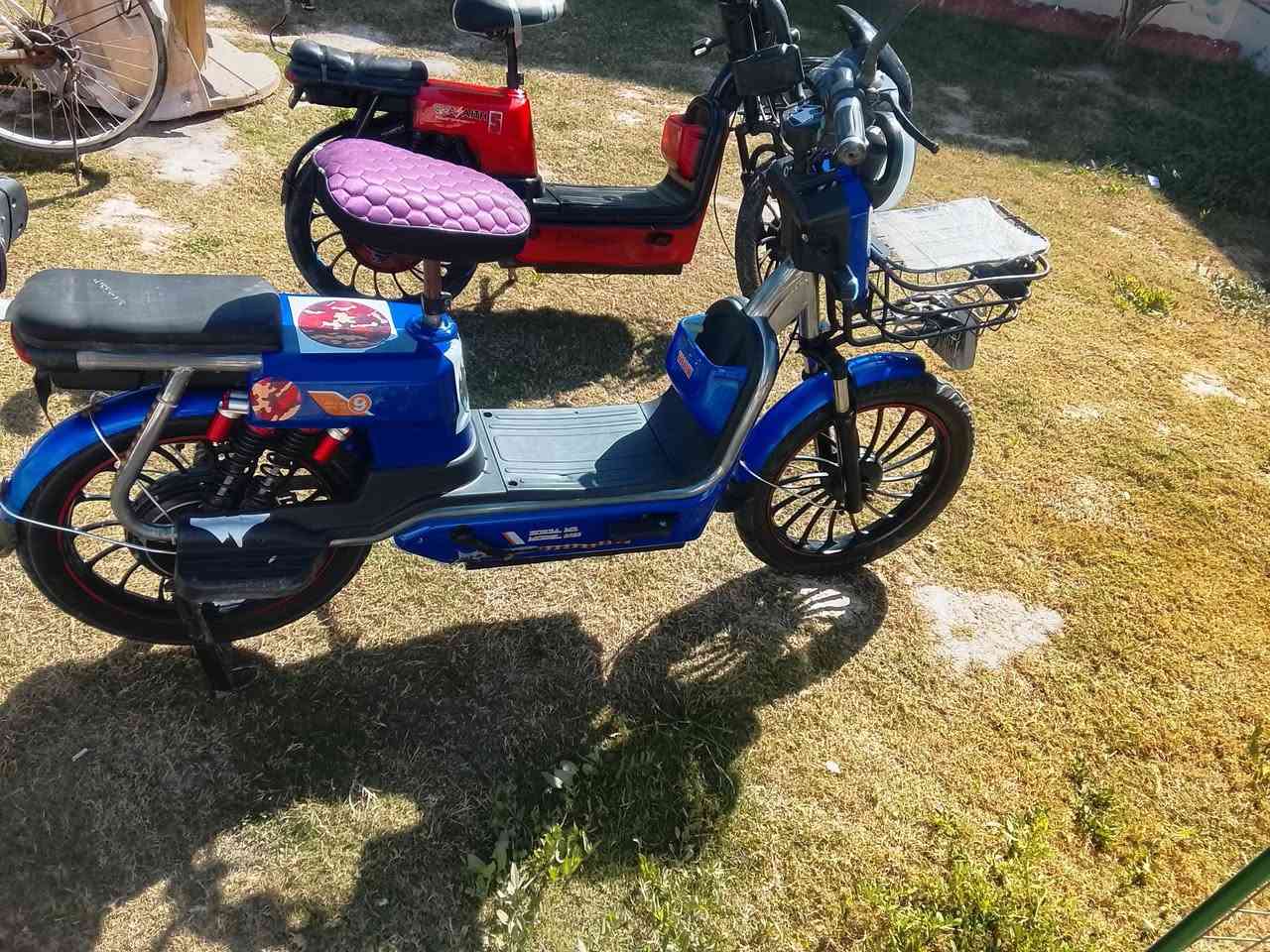 السلام عليكم بايسكل شحن للبيع عنوان بابل جبله 
***********
