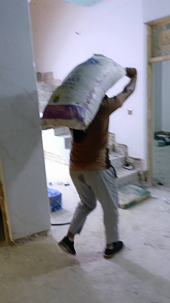 تصعيد  مواد على ظهر ***********
خوان كادرابو زيد تصعيد مواد على ظهر كافة مواد البناء رمل اسمنت بورسلين سيراميك كاشي مكاني بغداد***********
