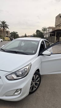 اكسنت موديل 2015 خليجيه السياره فول بموديلهه ماشيه 112 الف كيلو محرك 1...