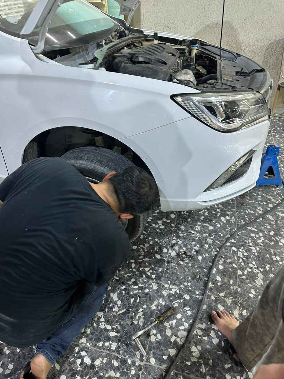 سياره ام جي فايف مديل21  محور گير ومكينه مامبدل بيه كلشي منظومه غاز بيه الستيرن ثگيل  تبريد ماشاحنه السعر 75 وبيه مجال العنوان النجف حي نيسان ***********

