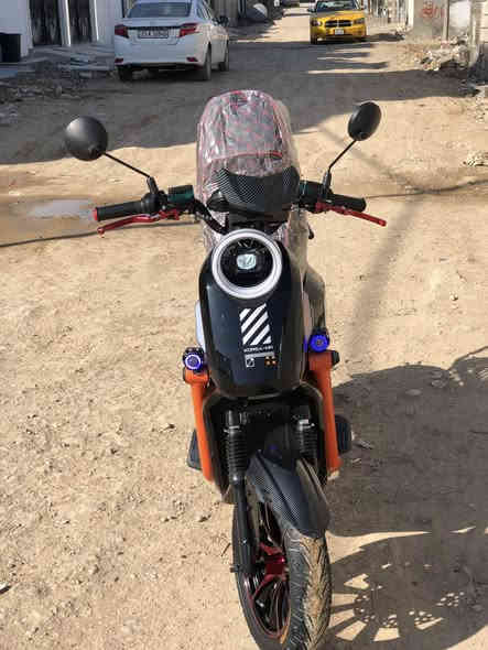 للبيع مكاني كركوك وضمانك اسبوع بعد البيع والبطاريه ضمانها شهر باقي من الشركه 
ومخلياك فيديو شوف الشخوط ميبينن
طياره ارضيه F15
بطاريه ليثيوم 72V
سرعه 99حقيقي
شلعه ومعدل قوي جداا
تقطع مسافه 64كيلومتر حقيقي
من شركه korea mr
مكاني كركوك قادسيه الثانيه 
التواصل واتساب 
***********
سعره مليون و150 بي مجال 1,150,000الف
