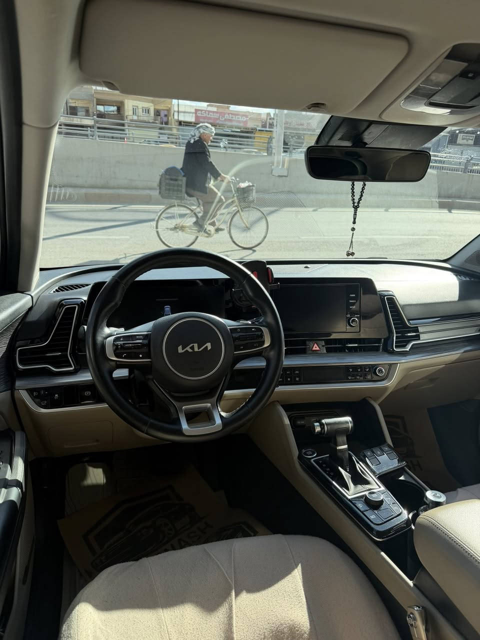 السلام عليكم للبيع كيا سبورتج موديل 23
خليجية كافالة عامة شرط السونار 

السيارة وضع  شركة ستخدام شخصي 

ماشية 34 الف 

السيارة رقم سليمانيه ب اسمي

مكينة حجم 2000دوش

مواصفات 

شاشة دجتل متصل 

كشنين كهرباء

كشنات تدفئة ستيرن تدفئة

بصمة ابواب وتشقيل 

كامرة دوارة

اريل افديشن

تحكم مقود جهتين

لد امامي خلفي 

مود درايف ويكو

قطعتين تبريد

شاحن واير ليس

حساس خلفي امامي

ويل كب 19

5 ويل كب

اشاير بل مري ومري شفط

سايد بريك بصمه
 سعره 215
مكان كركوك
***********
