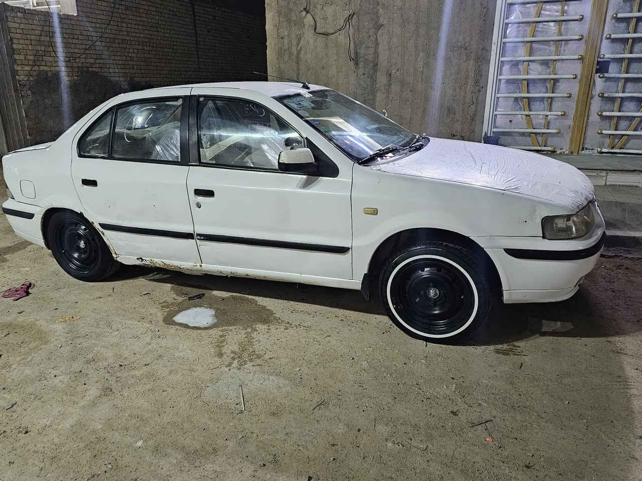 سلام عليكم
سمند للبيع 
موديل ٢٠١٠
تخم تاير جديد 
حداديه جدديده 
سنويه للـ٢٧
كير ومكينه خير من الله 
بيع مستعجل
السعر ٣٢ 💸 
العنوان النجف الاشرف 
للاستفسار  ***********
مكلف ب النشر  اتصل ع الرقم وبيك خير وتدلل
