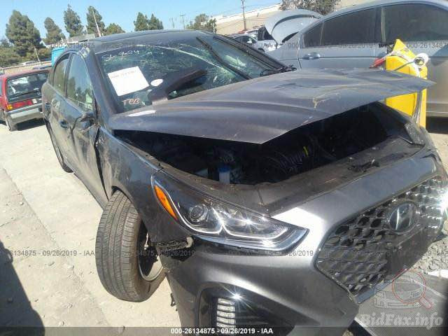 ‎ سلام عليكم 
‎سوناتا ٢٠١٨ سبورت لمدد يعني واحد علا واحد وارد امريكي سنويه منتهيه صارلها ٣ اشهر وكاله عامه محرك ٢٤٠٠ جي دي اي معلي كازكيت لا تنقيص ولا دونص  
‎حداده+تايرات+باتري+محرك+كهربائيات كفاله  
‎حادث و سونار يمك مرفوع
‎مواصفاتها 
‎٣انضمه قياده سبورت ايكو اعتيادي
‎تشغيل بصمه 
‎دخول ذكي  
‎صندوق بصمه +تتقرب منها تفتح
‎فتحت سقف  
‎شاشه اعطال 
‎قياده ذاتيه
‎شفتات استيرن
‎شاشه جبيره تدعم ابل كار اندرويد اوتو
‎اربع رادارات معه نقاص عمياء بلمرايات
‎مانع انزلاق 
‎تحكم بل ضوء 
‎حساسات اطارات 
‎تحكم ستيرن جهتين 
‎تبريد بيانو منفصل السائق والراكب
‎تدفئة كشنات لاميه
‎كشن السائق كهربائي 
‎حساس ظلام 
‎اشاير بل مرا 
‎كشنات جلد ومخمل
‎مانع انزلاق
‎كاميرا دواره
‎حساس حراره
‎شحن لاسلكي
‎سايد بريك كهربائي
‎قياده ذاتيه
‎تنبيه خروج عن المسار 
‎كروز تثبيت سعره 
‎اوتو هود

رقم الشاصي ‎ 5npe34af2jh705457

انتو استوب   
‎السياره خير من الله بيها بعد هواي مواصفات 
‎سعرها ١٢٥مكاني بصره ابو الخصيب للستفسار  *********** البصرة, العراق
