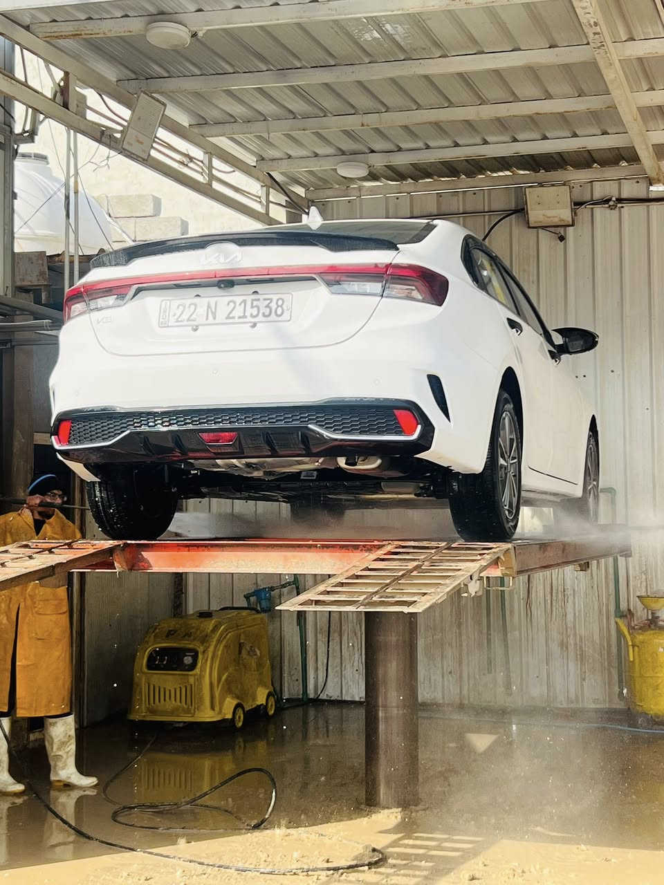 السلام عليكم.
كيا كي ثري K3 موديل 25

تجميع الصين

فول  مواصفات زيرو 

.

محرك 1500 دبل نوزل 

رقم اربيل بأسمي شرط التحويل 

 ماشية “ 900 قابله للزياده يعني زيرو 

 

🔴المواصفات 

✅️فتحة

✅️شاشه كامرة 

✅️تحكم ستيرن جهتين 

✅️بصمه 2 أبواب و بصمه تشغيل

✅️كير طياره 

✅️شاشه بالكير

✅️لايت لد زينون 3 عدسات متحركة + الخلفي هم لد متصل 

أشاير لكزس️ متحركة 

✅المري الجانبية بيها ️اشاير + هيترات 

✅️صندوك ذكي بصمة ( يفتح عند الاقتراب )

✅️سايد بريك بصمة

✅️أوتو هولد (auto hold)

✅️درايف مود 4 وضعيات

✅️(sport+eco+smart+comfort)

شاشة عداد دجتل 

وبيها بعد مواصفات 

عليه إضافات جمبزيات 

مطريات + يدات سود + قبع بانزين + وكفرات مال مري باتمان 

السيارة كفاله عامه من كلشي 

السعر 152 وبيه مجال للشراي 

للأستفسار اكثر التواصل ع رقم 

***********

مكان السياره ديالى قرب تقاطع القدس . 📍
