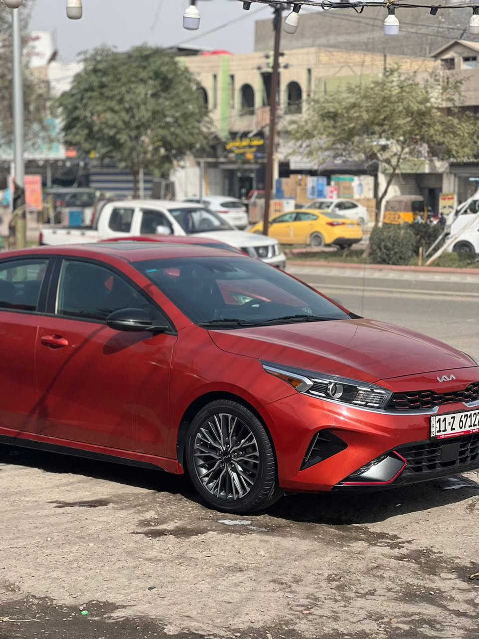 السلام عليكم فورتي مشمشي ٢٣جتي لاين واحد على واحد ماشيه ٣٢ ميل حادثه تخريب كص بدون ضربه بدون شواصي الصور واضحه شواصي الصندوق سليمات الحوض راجع نفسه السياره جديده السعر ١٦٠ وبيه مجال عنوانه بغداد بلديات ***********   بي وات ساب
