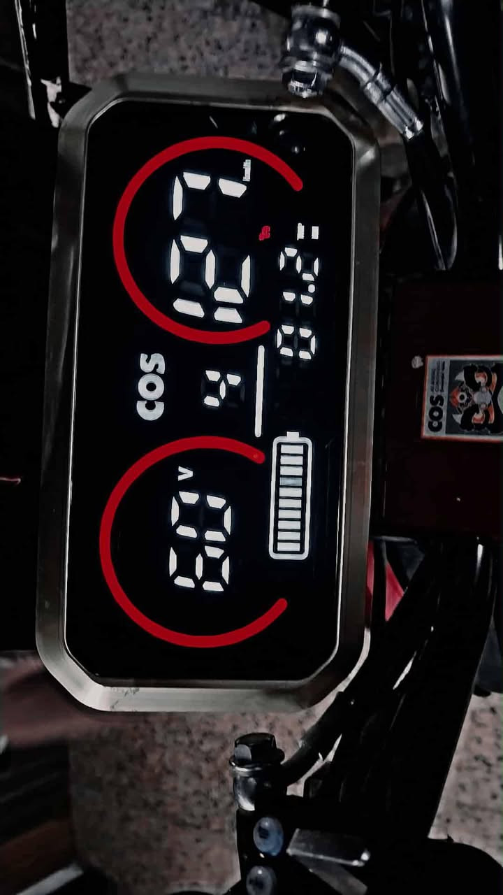 سلام عليكم دراجه شحن x900 للبيع دراجه أستعمال قليل بطاريات جدد عل فحص أدارجة كلشي بيهة بلادي شلعة شرط بطناش نقص فقط فج أمامي مو جود بس يرادلة غراض لا غير كفرات ما بيهن أي كسر تايرات جدد سعر 490أو بيهة مجال رقم *********** بي واتساب مكاني بغداد أبو غريب للعلم دراجه تشغيل بصمة أصبع أو تشغيل عن بعد أو سويج
