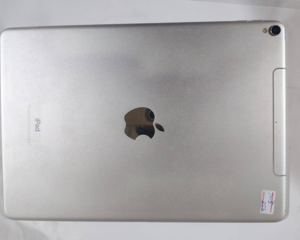 السلام عليكم ايباد برو ذاكرة 256 ياخذ شريحة النضافة ١٠٠٪١٠٠ السعر خاص


**إذا كنت صاحب هذا الإعلان وتريد حذفه لأي سبب، رجاءا أرسل رسالة إلى الدعم الفني**