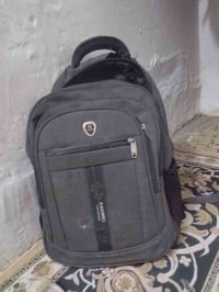 شنطة كتب • لكيت • مصطفى حسين جاسم