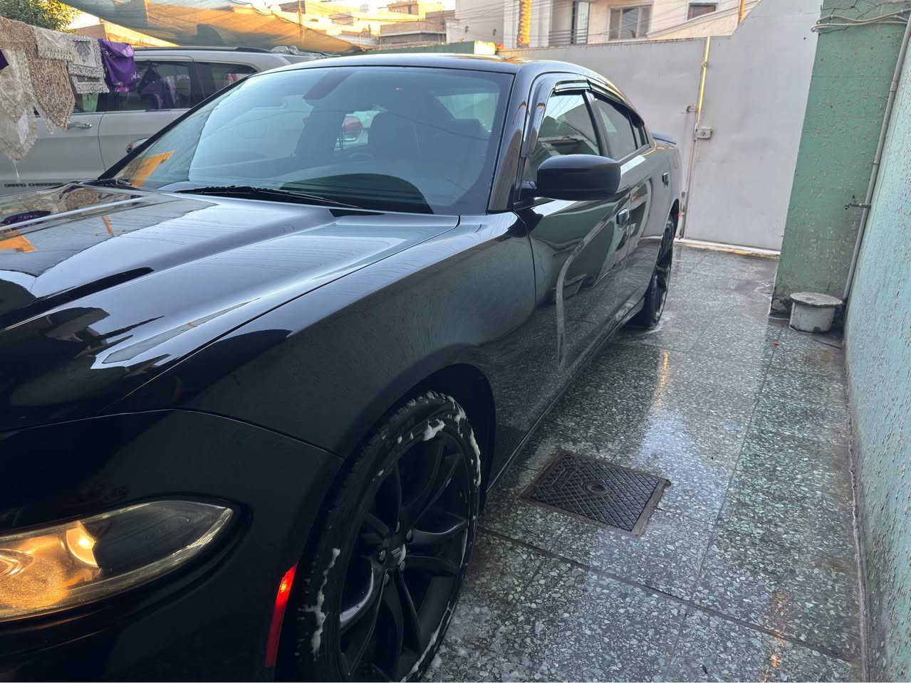 جارجر 2018 SXT

كشن جلد  جهة السائق كهرباء 

شاشه كبيره 

لون اسود 

السياره ماشيه 91000m

بصمه 

تشغيل عن بعد 

محرك V6. 3.6

السياره استخدام شخصي 

الضرر.  جاملغ امامي جهة اليمين  للعلم على نفس تصليح دبي 

وراشين البنيد 

الايرباكات سليمه يعني الضرر بدون دواخل 

السعر 19000$ وبي مجال 

*********** بغداد, العراق
