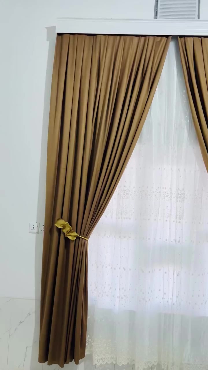 لمسات صغيرة فخامة لمنزلك 
جمال الجوزي مخيف🤎🫡
#ستائر_هود #اناقة_تفصل_بذوق_راقي 
#يتوفر_توصيل_لكل_محافظات_العراق


**إذا كنت صاحب هذا الإعلان وتريد حذفه لأي سبب، رجاءا أرسل رسالة إلى الدعم الفني**