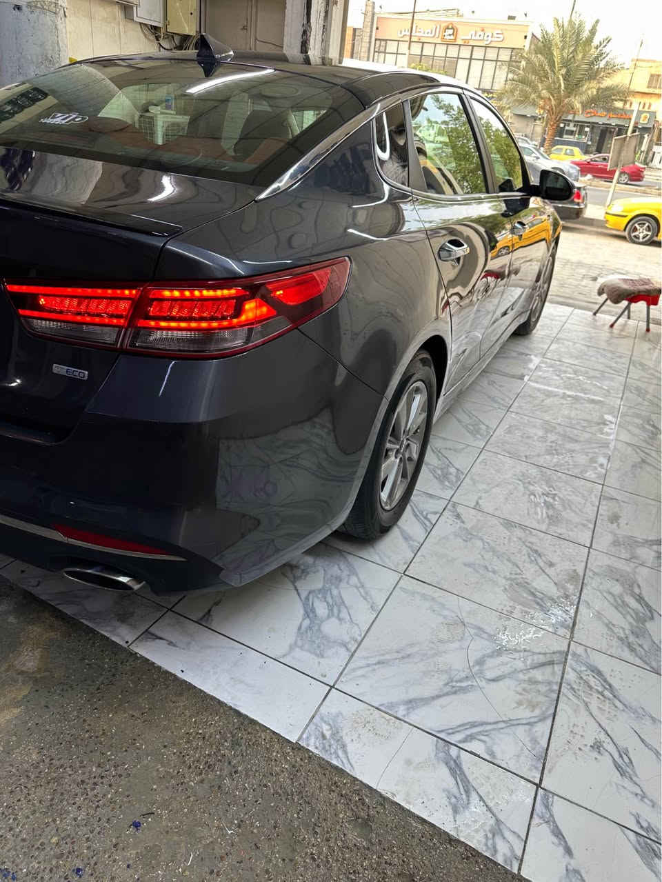 سلام عليكم 
ابتمه مديل 17       ماشيه 59 الف 
فول مواصفات عد الفتحه 
كشنات جلد 
مري شفط +قلاب ع بك 
بصمه 
أناره ترحيب 
كشنات كهرباء 
حساس امامي وخلفي 
كشن ذاكره 
لايت زنون 
تتفه تبريد كشنات 
بك لايت لد 
شاشه كبيره 
بيهه هواي مواصفات 
ماشيه. 59 الف حقيقي
محرك 2000 تيربو ✈️ 8 نمر 
حادثهه. جاملغ أمامي صبغ وجاملغ خلفي بدون دواخل 
سعر 120 وبيهه مجال 
الاستفسار  *********** النجف, العراق
