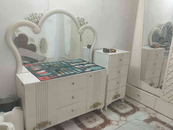 توفرت عندي غرفه تركيه 8 قطع نضيفه مابيها اي ضرر خشب ثقيل 
بسعر مناسب جدا 
اهلا وسهلا بكم 
العنوان / واسط نعمانيه شارع 13 مقابل بيت الحاج خيون 
للاستفسار مراسلة الصفحه او الاتصال 
*********** واتساب فقط 
***********
***********
