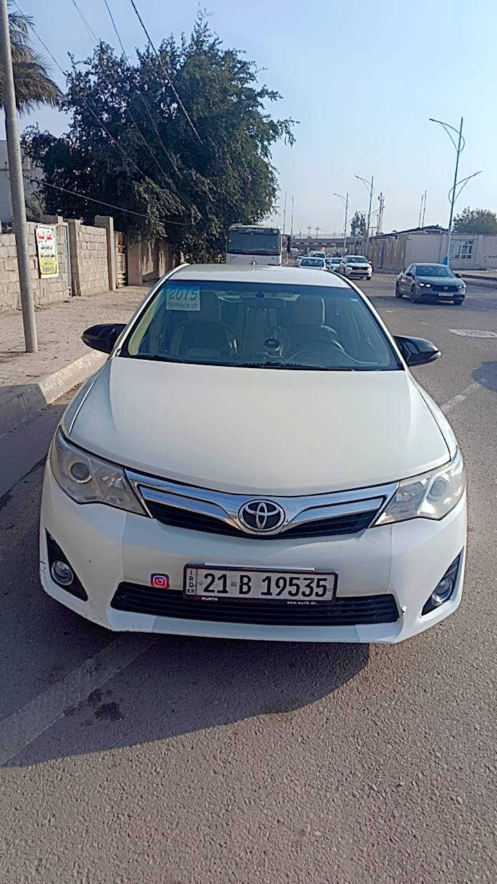 Toyota Camry 
ميديل 2015 خليجي 

كير ومحرك جيد 

صدرها زين 

غراضها كلها اصلية ووكالة 

تخم تاير 

باتري جديد 

دوشمة كشن وكاعية 

تبريد بستمي ما يعزل حتى انت واكف 

يعني شاد منضومة تبريد جديد 

تدفى شغالة 

مي زيتي راديتر جديد 

لايت زنون ممتاز 

سياره مال جنية متعوب عليها 

ضررها جاملغين وبنيد مرشوشات 

السياره حتى للسعودية رحت بيها 

بسمي تحويل مباشر 

رقم سلمانية 

اي غرامات ما عليها 

سعر 138 ورقة قفل 
مكان السياره الانبار فلوجة 

للستفسار *********** الفلوجة, الأنبار
