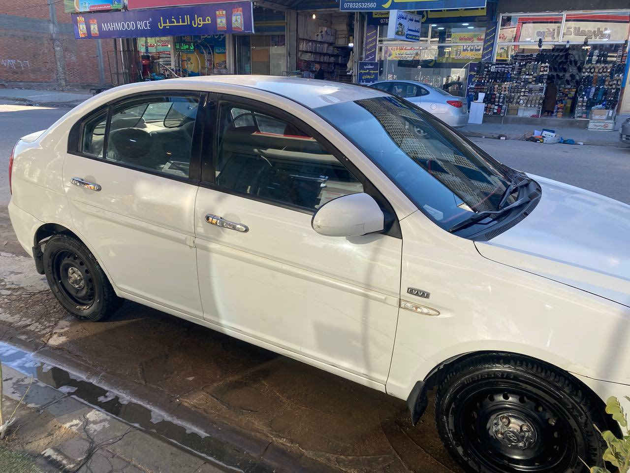 السلام عليكم
اكسنت 2010 خليجي
حجم محرك 1600
جام سيارة كهربائي
شاشة وكامرة شغالة
 بيها صبغات
مكينة و كير مكفولات
رقم اربيل
مكانها النجف الاشرف
السعر 85 
للاستفسار  واتساب ***********
