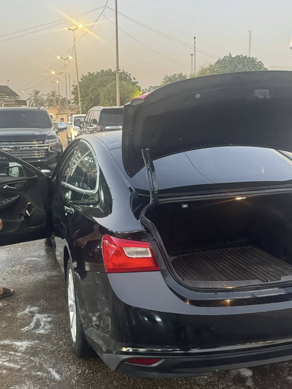 سلام عليكم

ماليبو مديل 2023 امريكي مواصفاتLT

ماشيه 62 كيلو  كير محرك حداديه تمام

رقم بغداد  معوقين

 صور حادثها موجود 

بيها طخه نفس مكان الحادث بعده ممصلح 

شخط بابين وجاملغ

 السعر 120$

وبيها مجال

متواجد واتساب ***********
