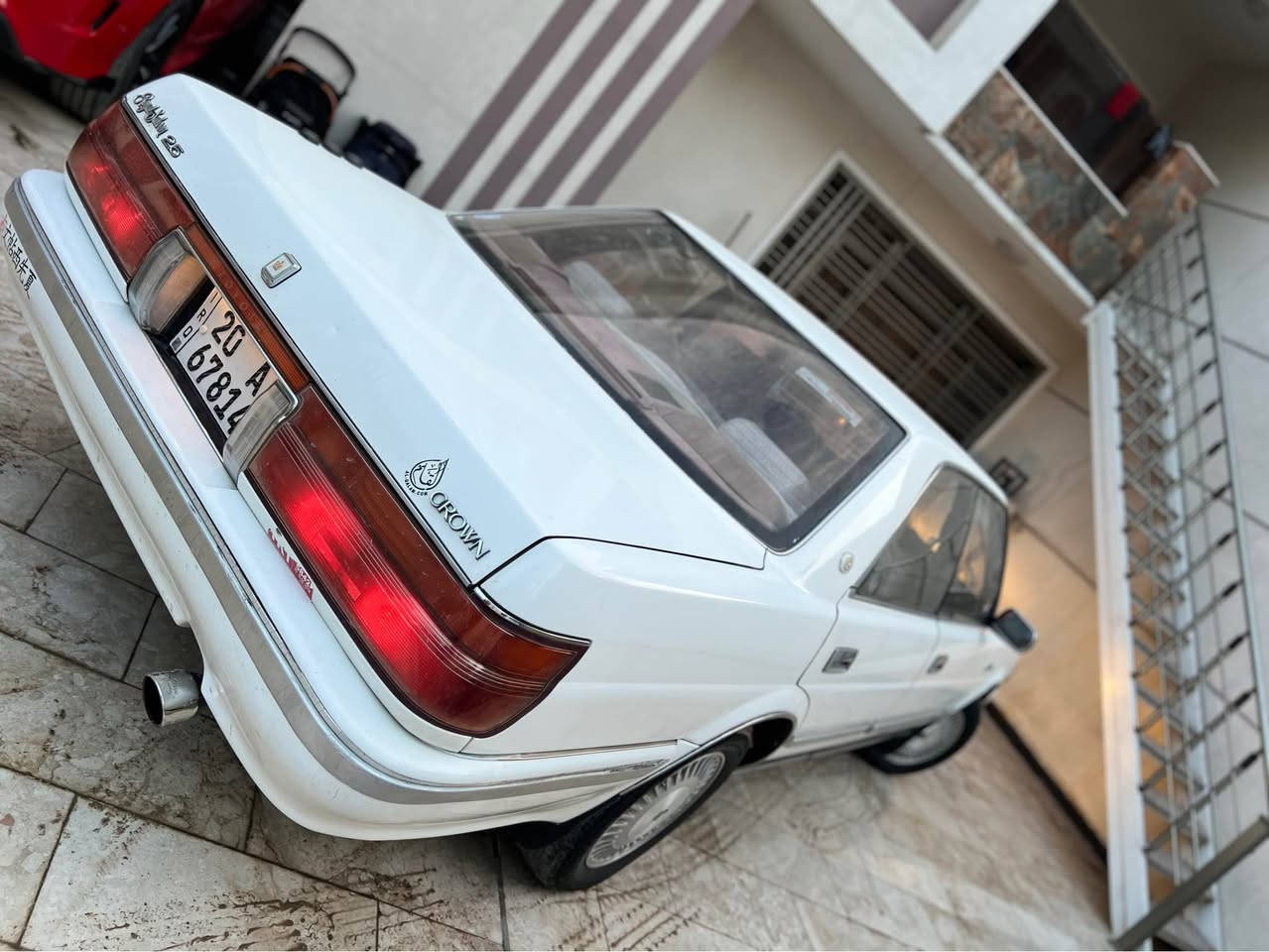 السلام عليكم 

سوبر هارتوب 1991 للبيع مكينة راس الثور 
مكفولة من الصبغ والحادث ونقل الجثة والخياس 
رقم ديالى كهربائياتها شغاله كشر نظيف الداخل يرادله ترتيب تايرات جديده تبريد ثلج   
مكان السياره زيونه 
السعر 68 ورقه وبيها مجال بسيط.  
الرقم للأستفسار (***********) بغداد, العراق
