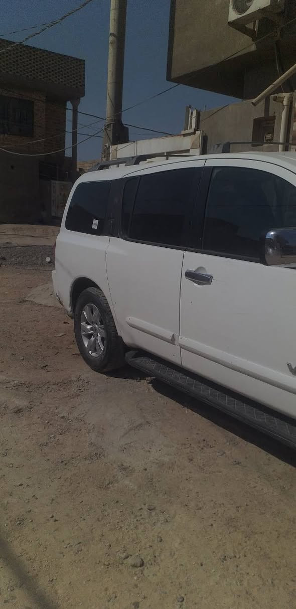 السَلٱمٌ عـَلـْيگمّ-ۈرحـْمّـٌة ٱللـّہ ﯙبُرگـّاتہ رماده 2005رقم بغداد بيها نواقص بيع مستعجل 70وبيها مجال متواجد ع الفيس رقم صاحب سياره ***********
