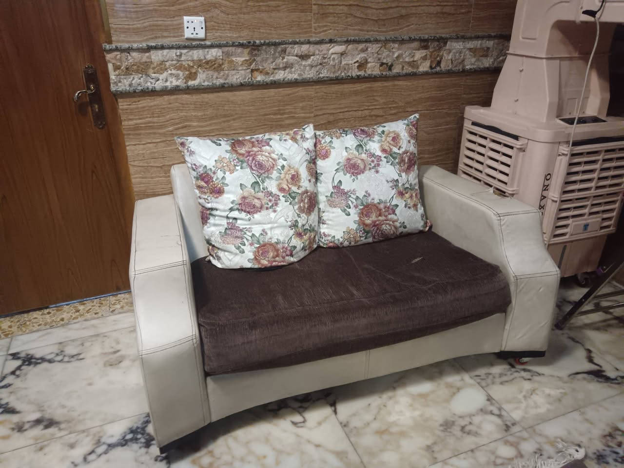 للبيع قبفات باله زان  قويات كلش عنوان بلديات  سعر ١٥٠ قفل رقم تلفون ***********
