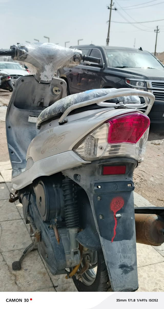 سلام عليكم دراجه قجمه نضيفه كلش مثل ماموضح كدامك سعره مليون وبيه مجال الشراي *********** متوفر واساب
