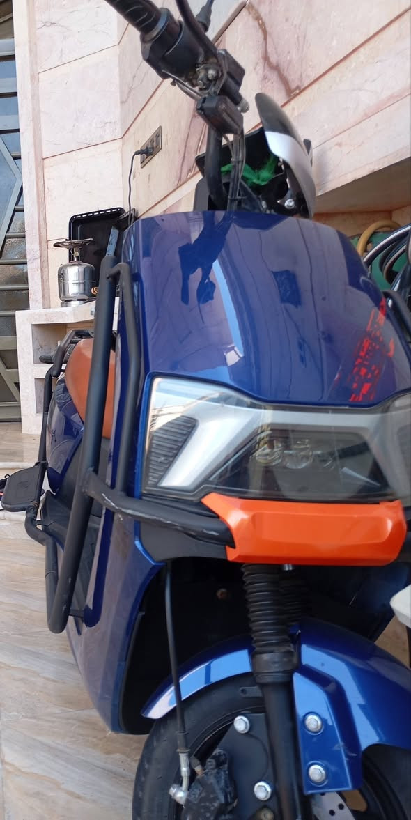 السلام عليكم دراجه سكنس شحن للبيع  6 بطاريات الدراجه نظيفه جدا سعرها 550 مكاني البصرة ابي الخصيب للاستفسار الاتصال على الرقم ***********
