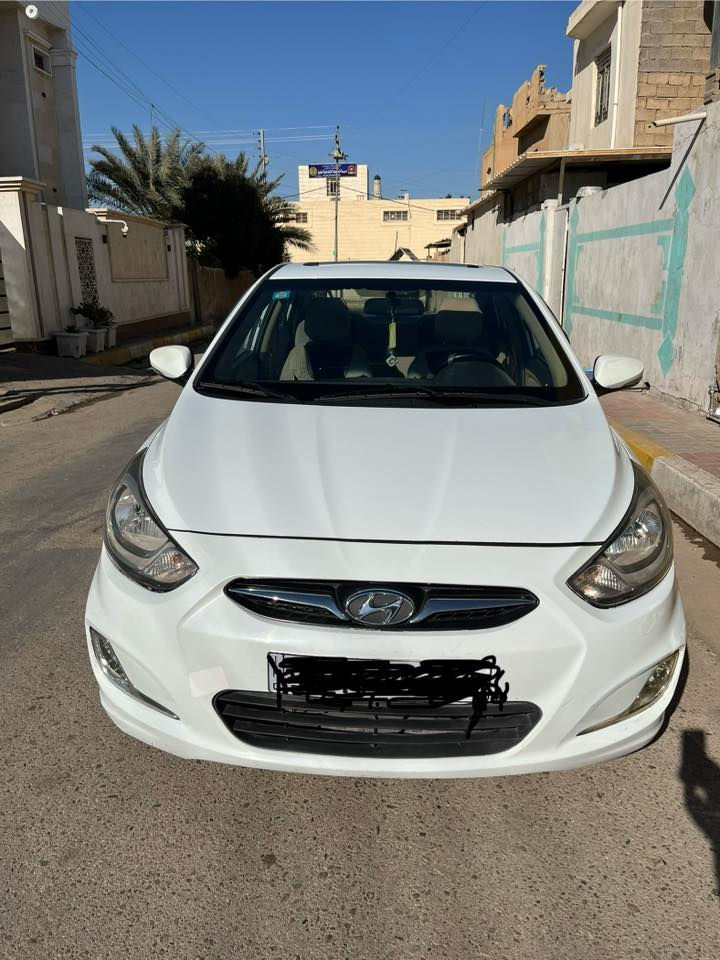 السلام عليكم اكسنت. 2014 خليجي كفاله
سياره جاهزه من كلشي فول موصافات
مكان السياره الانبار 
رقم بغداد الجديد 

‭0780 773 2779‬
