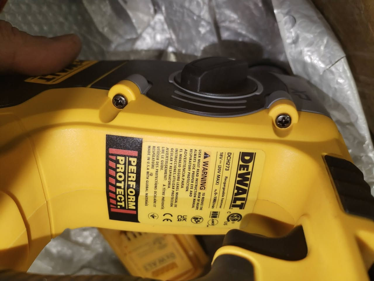 دريل دولت امريكي مع بطاريه انطي سعر الي يرضي الله وبل عافيه عليك


**إذا كنت صاحب هذا الإعلان وتريد حذفه لأي سبب، رجاءا أرسل رسالة إلى الدعم الفني**