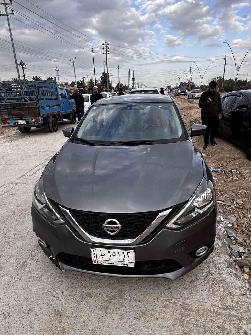 نيسان  سنترا بغداد 2018  Nissan Sentra فئة SV وارد امريكي اللون فيلي
ضررها خشم الجاملغ الايسر بدون دواخل شرط صور الحادث والسونار مرفقة بالمنشور 

المحرك + الكير + التبريد والتدفئة شرط الكفالة
نظافة حدادية الصدر 90 %
مواصفات:

بصمه تشغيل + بصمه أبواب + بصمه جنطه 
ثلاث انظمة للقيادة Eco + sport +عادي 
مكينة 1800 كبير اقتصادي
مانع انزلاق
شاشه +كاميرا بلادية
شاشة اعطال
تحكمات سترين جهتين
رادار 
مثبت سرعة
حجر بيئه
ويل كب حجم 16
تبريد بيانو
سستم صوت bose
إدامة كاملة للسيارة والمكينة وغرفة الاحتراق
عداد المسافة ١٣٠ 

السعر ١٠٧ وبيها مجال 

العنوان: بوابة بغداد - ديالى   

رقم الهاتف: *********** 
متوفر واتساب
