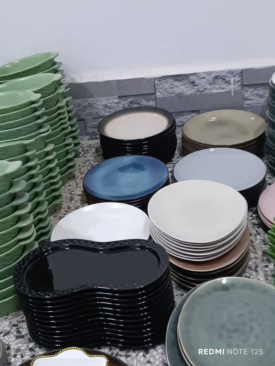 فتح جديد فرفوري ملون 
بعد اكو هواي شغلات مامصوريهن 
البضاعه كامله معروضه بالمحل 
عنوان صلاح الدين قضاء الدور حي المعهد مقابل جامع الصحابة مجاور معرض الريان 
متوفر توصيل


**إذا كنت صاحب هذا الإعلان وتريد حذفه لأي سبب، رجاءا أرسل رسالة إلى الدعم الفني**