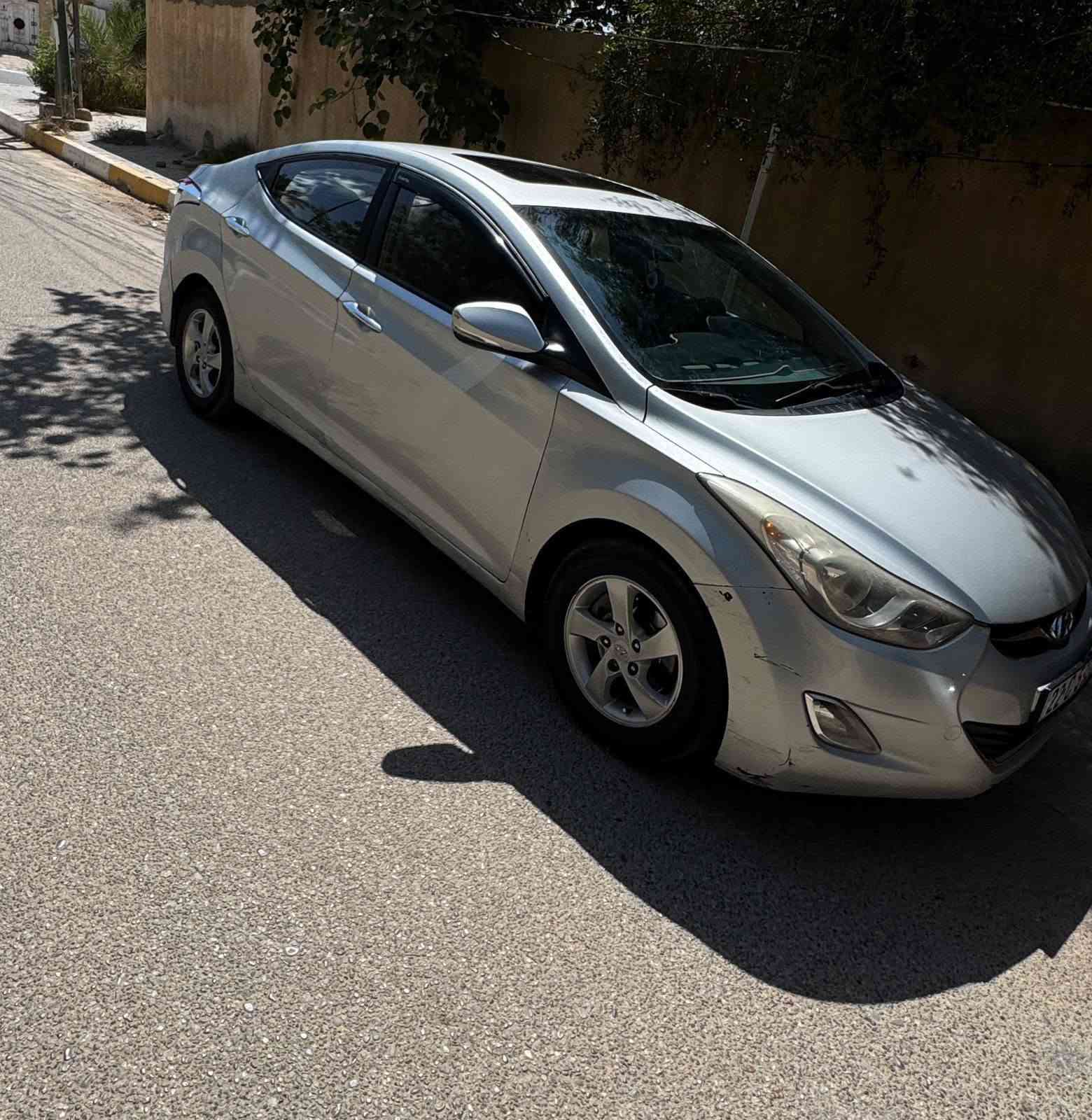 سلام عليكم اخواني سياره ادوات ادوات بيها كص النتره موديل ٢٠١٤ فول فتحه تبريد ثلج سعرها٣٩ ورقة اوبيه مجال مكان كربلاء ***********
