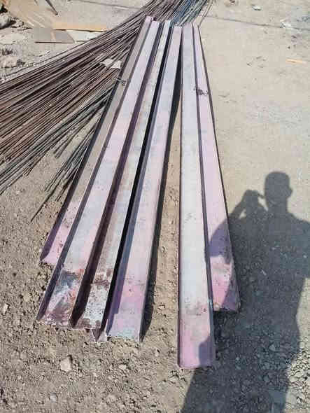 السلام عليكم 
للبيع
شيلمان بلجيكي
ابواب شبابيك بواري مدور 
ابواب خشب 
جنل 
زوايا 
سندويج 
العنوان كوت شارع النفط قرب كهوة بيت الطين 
***********
***********
