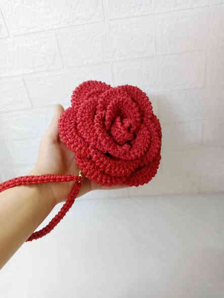 السلام عليكم بنات شغل كروشية متوفرين بيع مباشر وعليهم عرض 🔥
توجد خدمة توصيل كافة محافظات العراق 🇮🇶

***********
