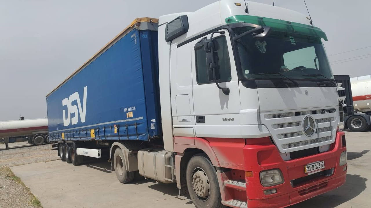 عربانه جادر للبيع بيه منفس ٨٥ ورقه رقم صاحب العربانه 

*********** القرنة, البصرة
