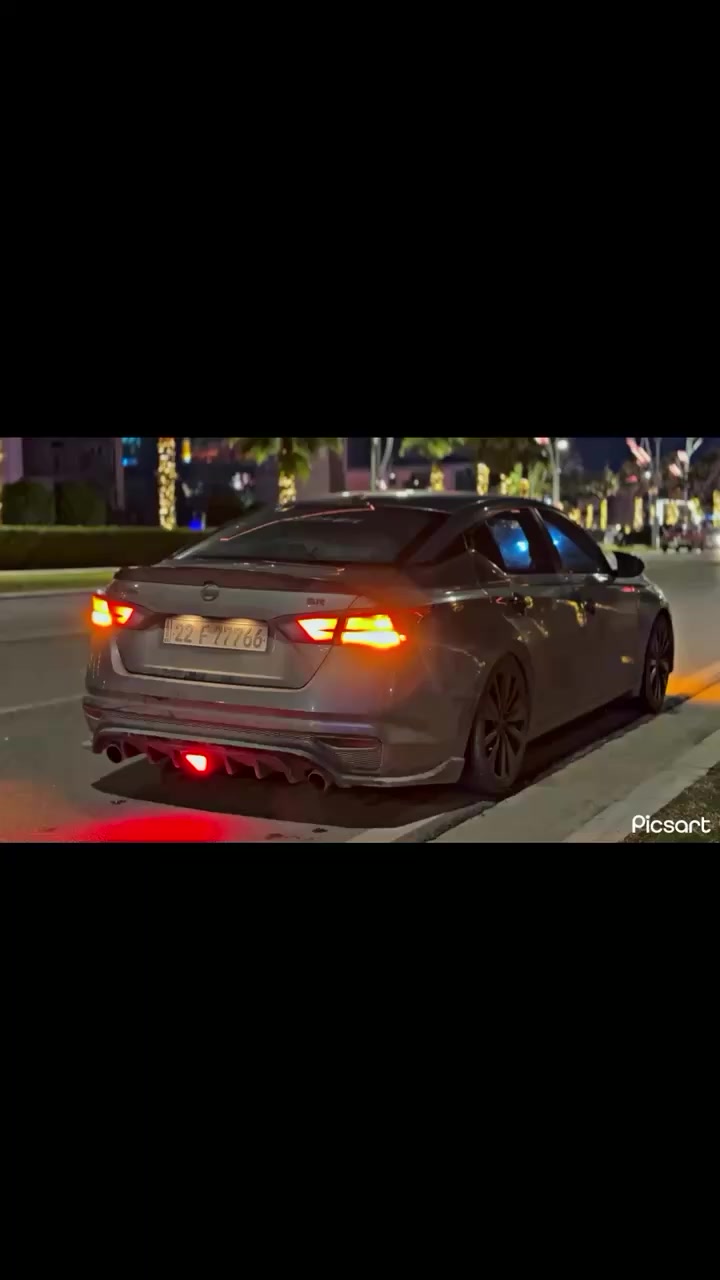 Altima 🔥🚀
2020
دوپارچە بێناو گرتن
کامل جوانکاری 
مواسەفات
بەسمە و شەخال
خەتی جادەو ڕاداری تەنیشتەکان
حەساسی پشت و پێش هتد..
98km
***********
