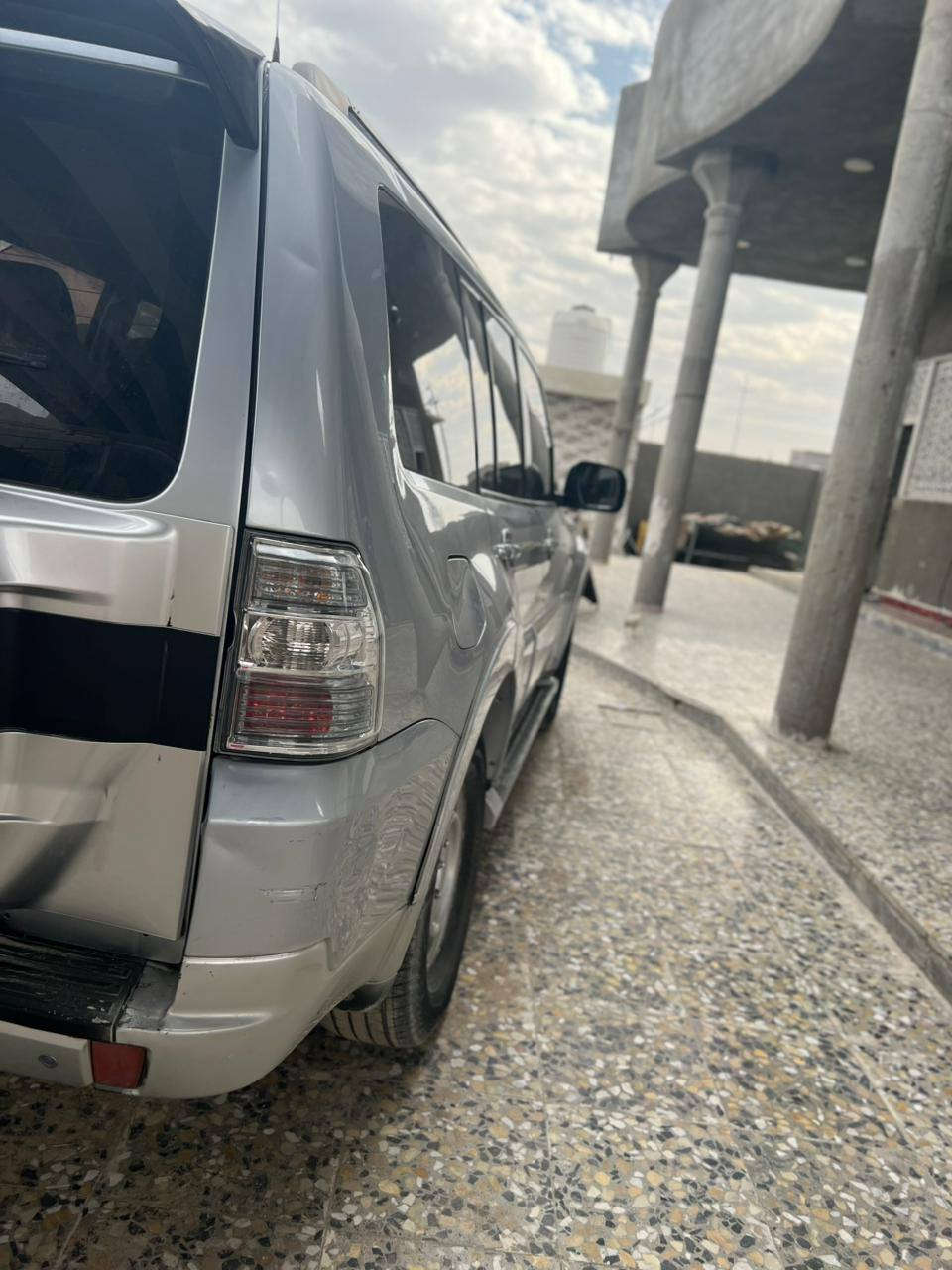 السلام عليكم من رخصت الادمن سياره باجيرو ٢٠٠٨اربيل كفاله عامه محدث لكزز محرك ٣٠٠٠ تدفه تبريد مكينه كير كفاله شاشه كبيره كامره تبريد ٣ قطع البيع او مراوس السعر ١٣٥ وبيه مجال للتواصل على الرقم *********** متواجد واتساب
