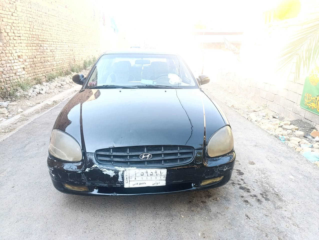 سوناتا
موديل 2000 وفود
محرك نظيف 
گير نظيف
تايرات نصر عمر مصبوغة صبغ عام
الي يريدها السعر :40 ورقة
المكان بغداد 
للتواصل والاستفسار:***********
