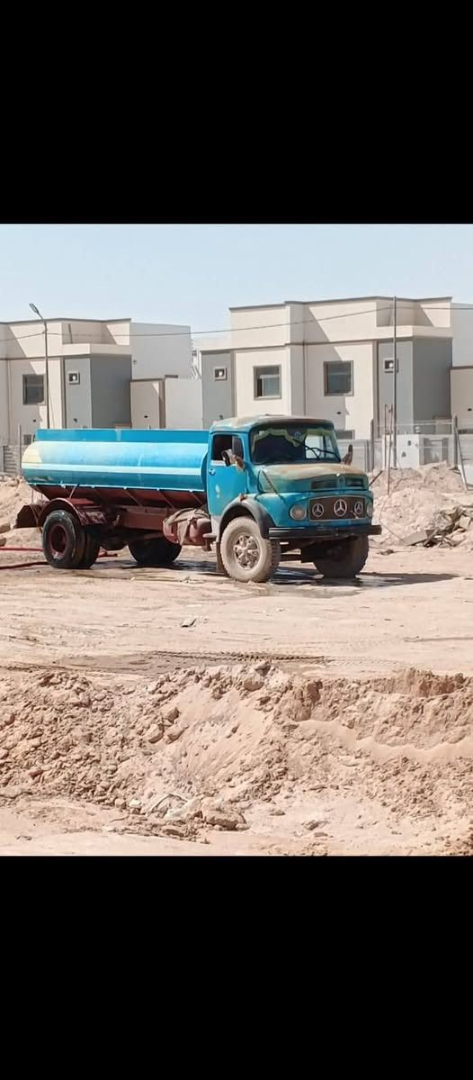 السلام عليكم ابردين 8طن موديل 75 رقم انكليزي بأسمي  قماره بلاديه بيه مكانات صبغ ***********
